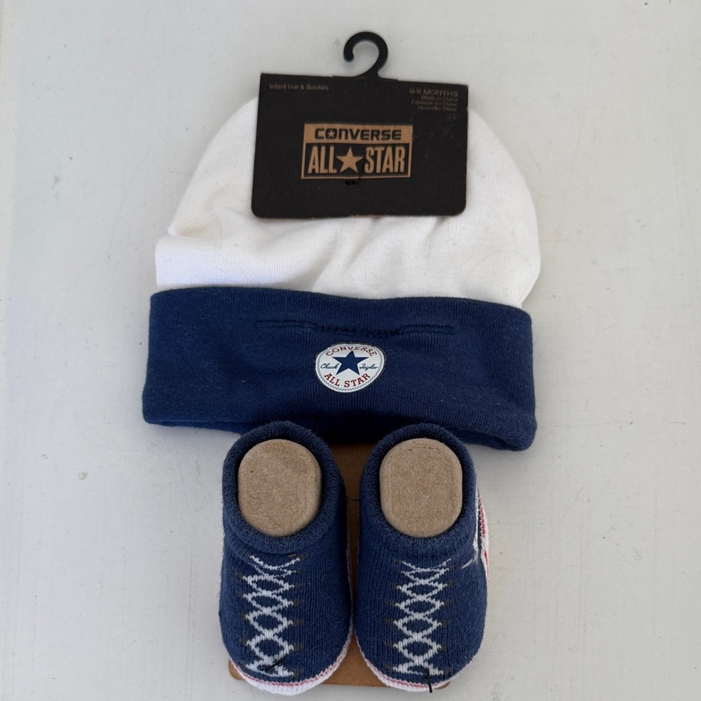 Converse All Star Infant Beanie and Booties Set - NEW - 0-6 Months Old